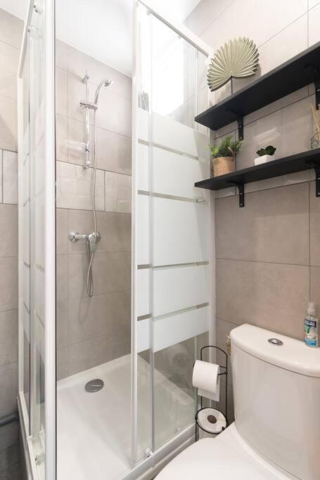 Parisian & Chic Appartement -15 Min From Paris Center Ivry-sur-Seine Exterior foto